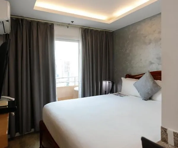 Aparthotel Regency Grand Manila