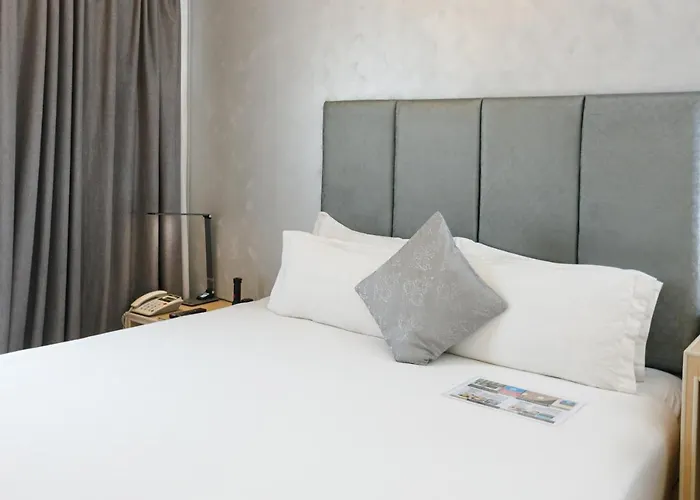 Regency Grand Aparthotel Manila
