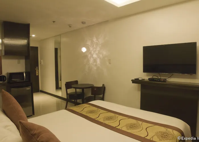 Regency Grand Aparthotel 3*
