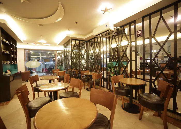 Regency Grand Aparthotel