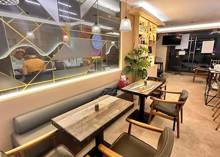 Regency Grand Aparthotel